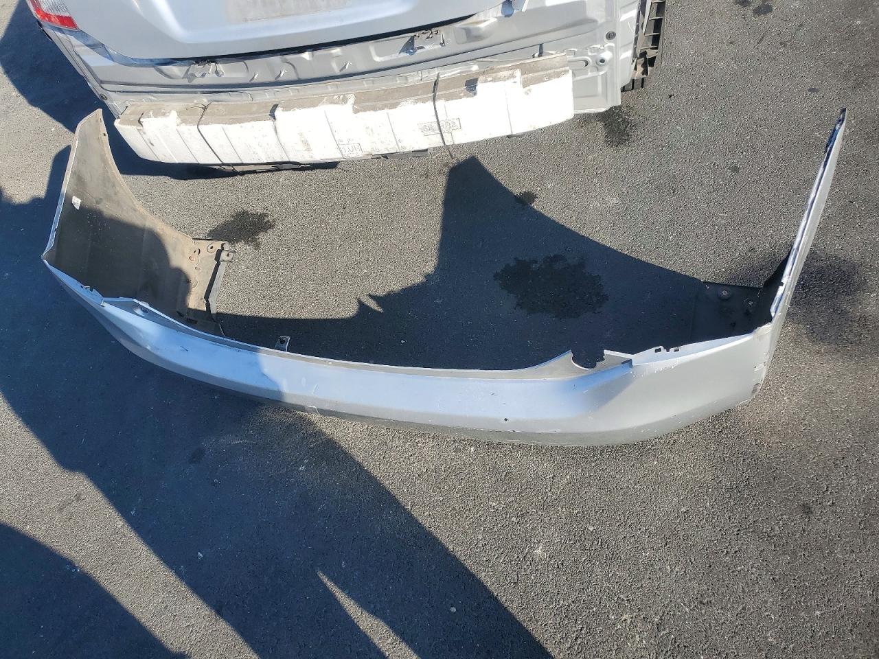 2012 TOYOTA PRIUS photo 23