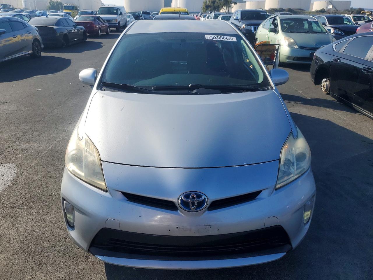 2012 TOYOTA PRIUS photo 9