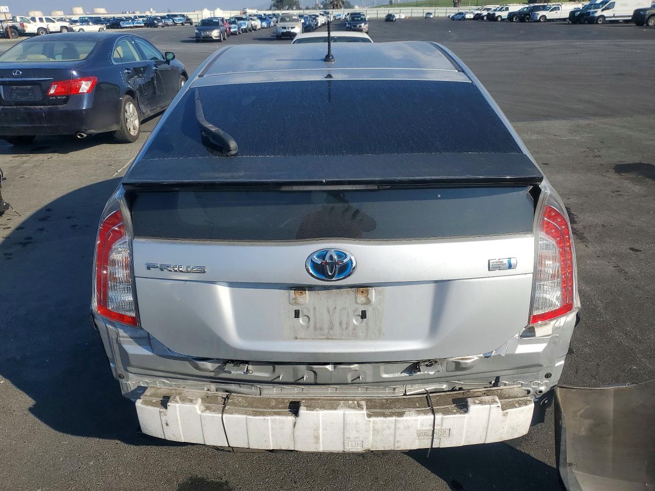 2012 TOYOTA PRIUS photo 11