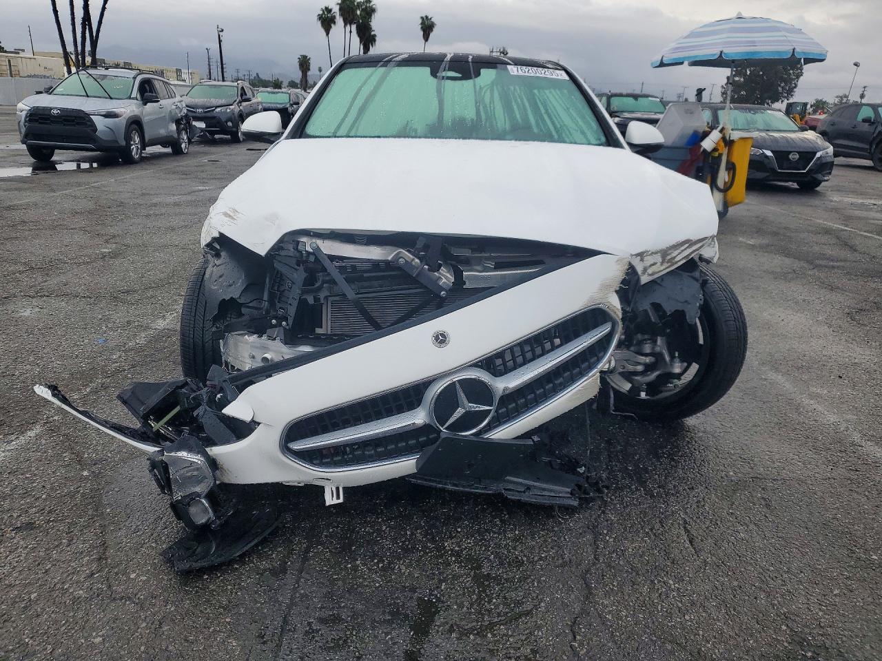 2025 MERCEDES-BENZ C 300 photo 5