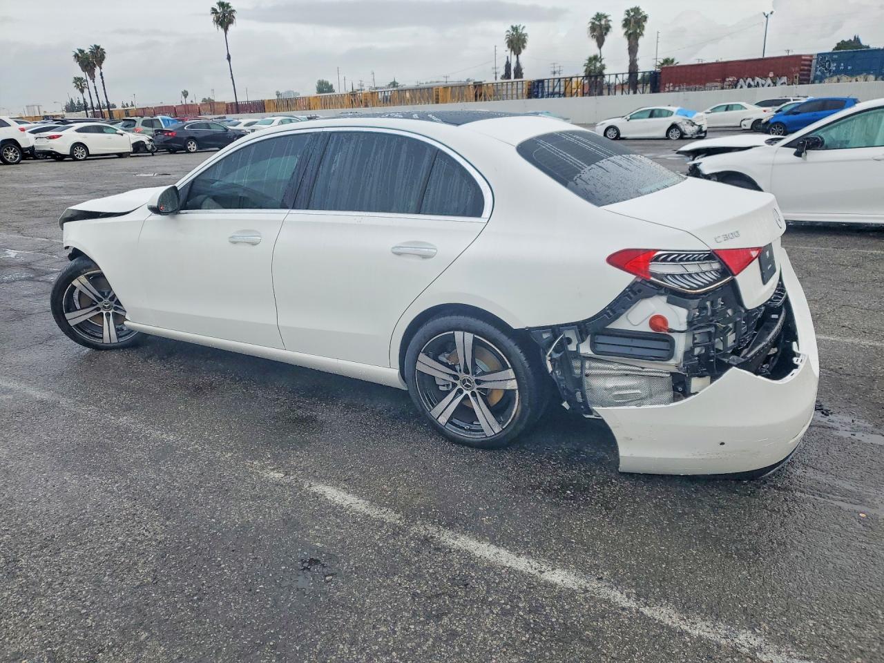2025 MERCEDES-BENZ C 300 photo 2