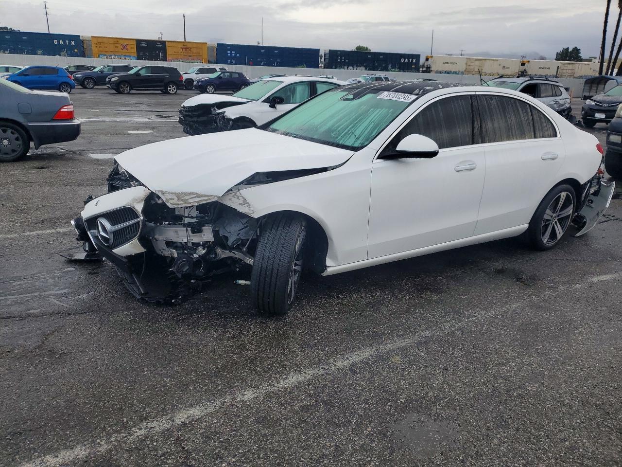 2025 MERCEDES-BENZ C