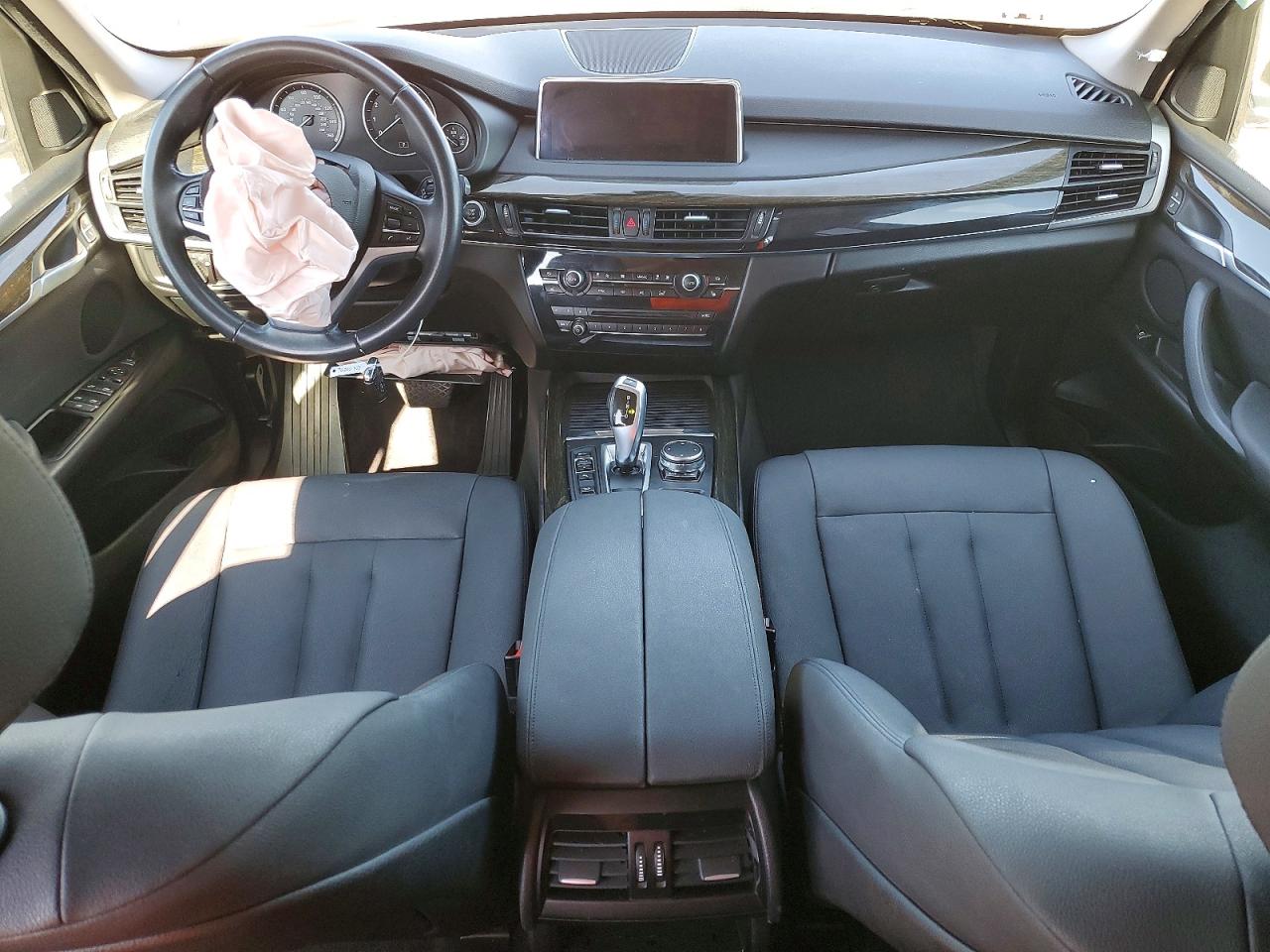 2015 BMW X5 XDRIVE35I photo 8