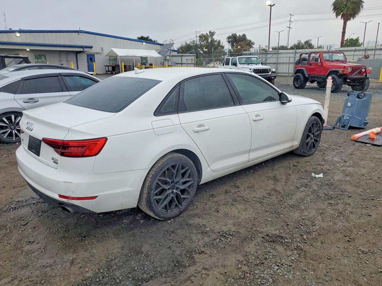2017 AUDI A4 ULTRA PREMIUM photo 3