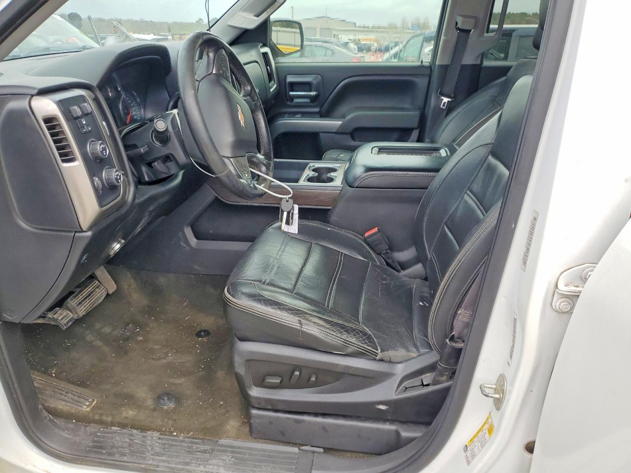 2015 CHEVROLET SILVERADO C1500 LT photo 13
