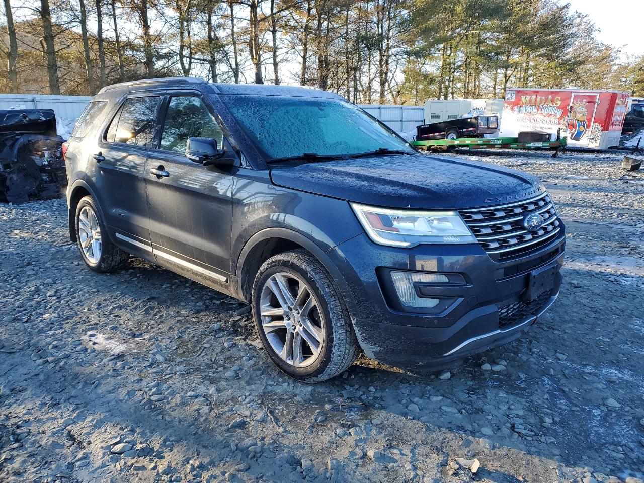 2017 FORD EXPLORER XLT photo 10