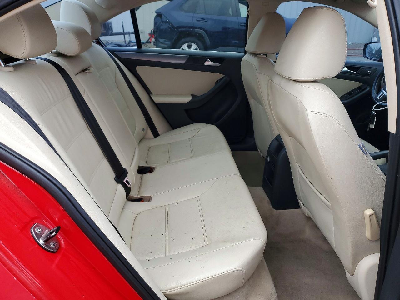 2013 VOLKSWAGEN JETTA TDI photo 10