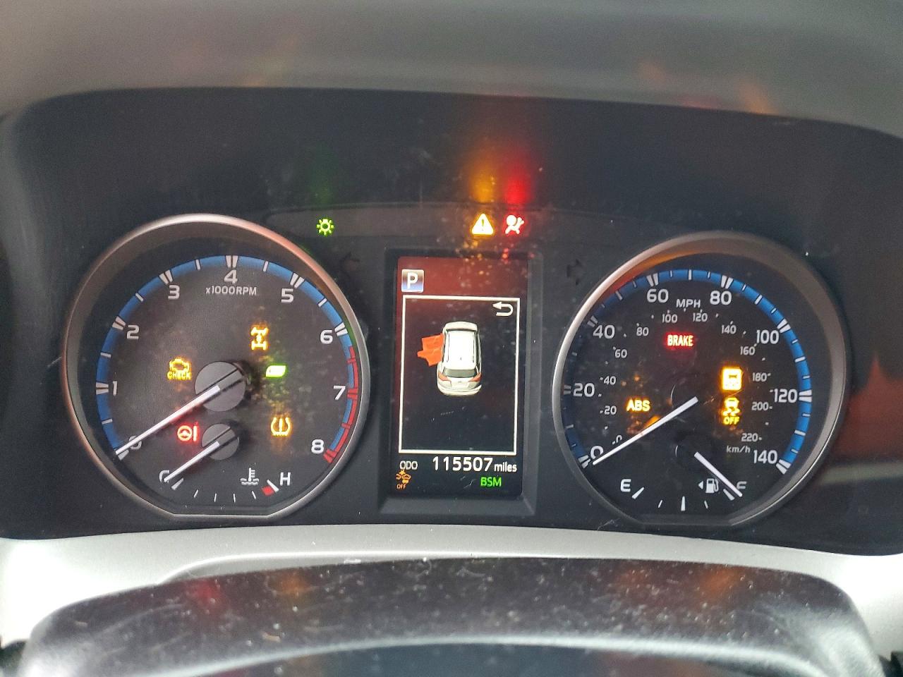2018 TOYOTA RAV4 XLE photo 17