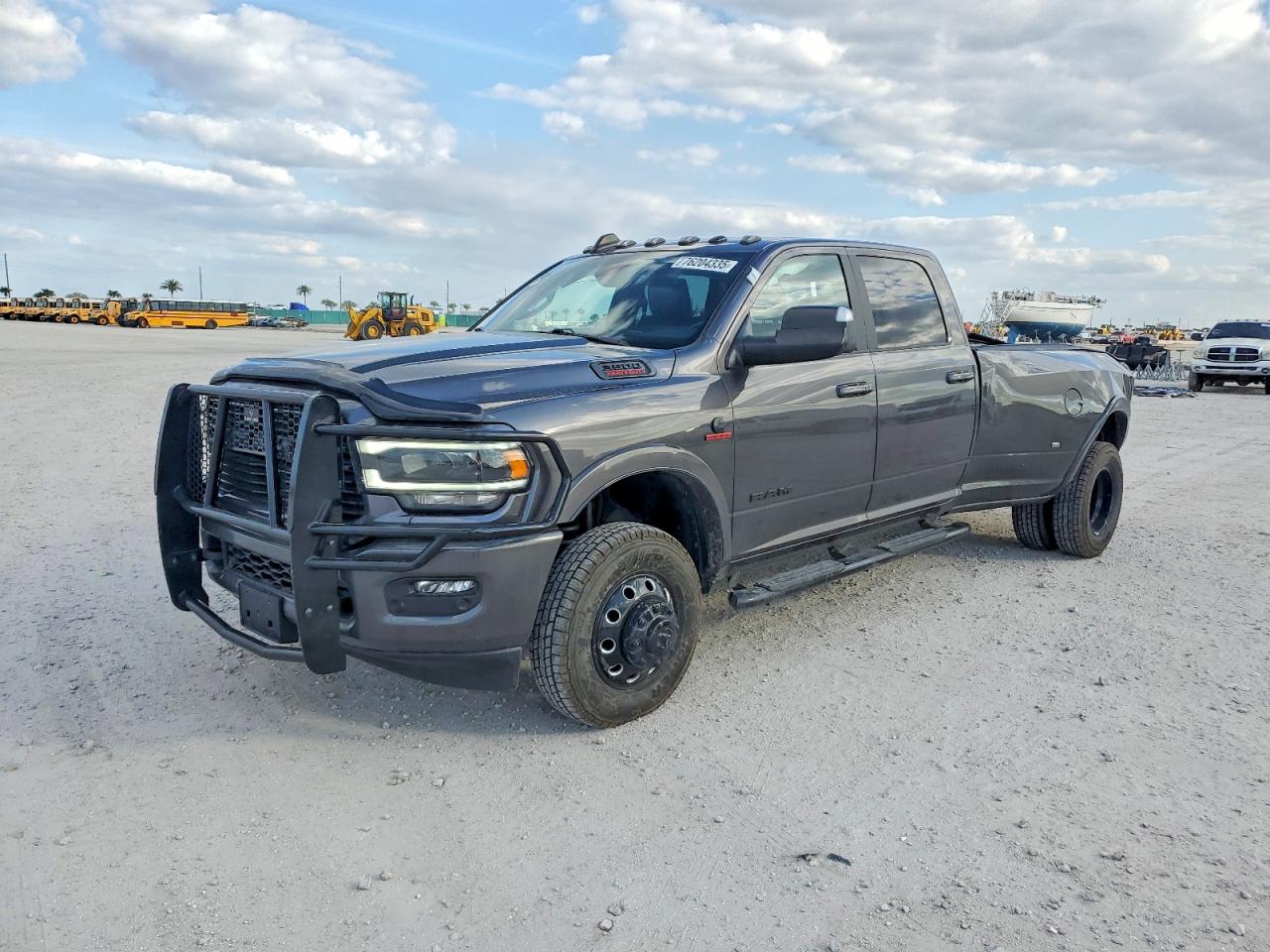 2021 RAM 3500 LARAMIE photo 2