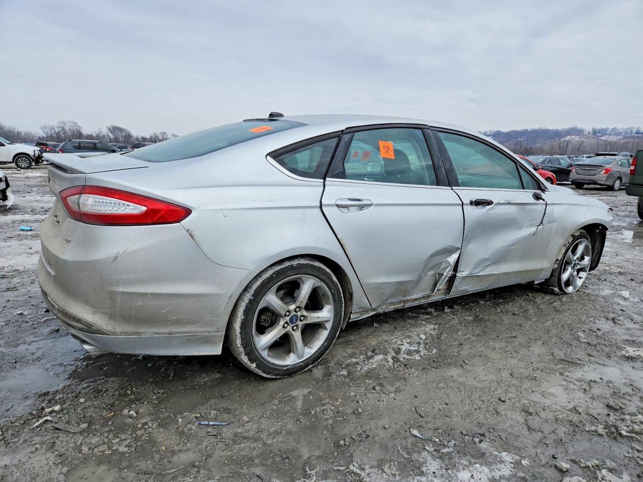 2015 FORD FUSION SE photo 5