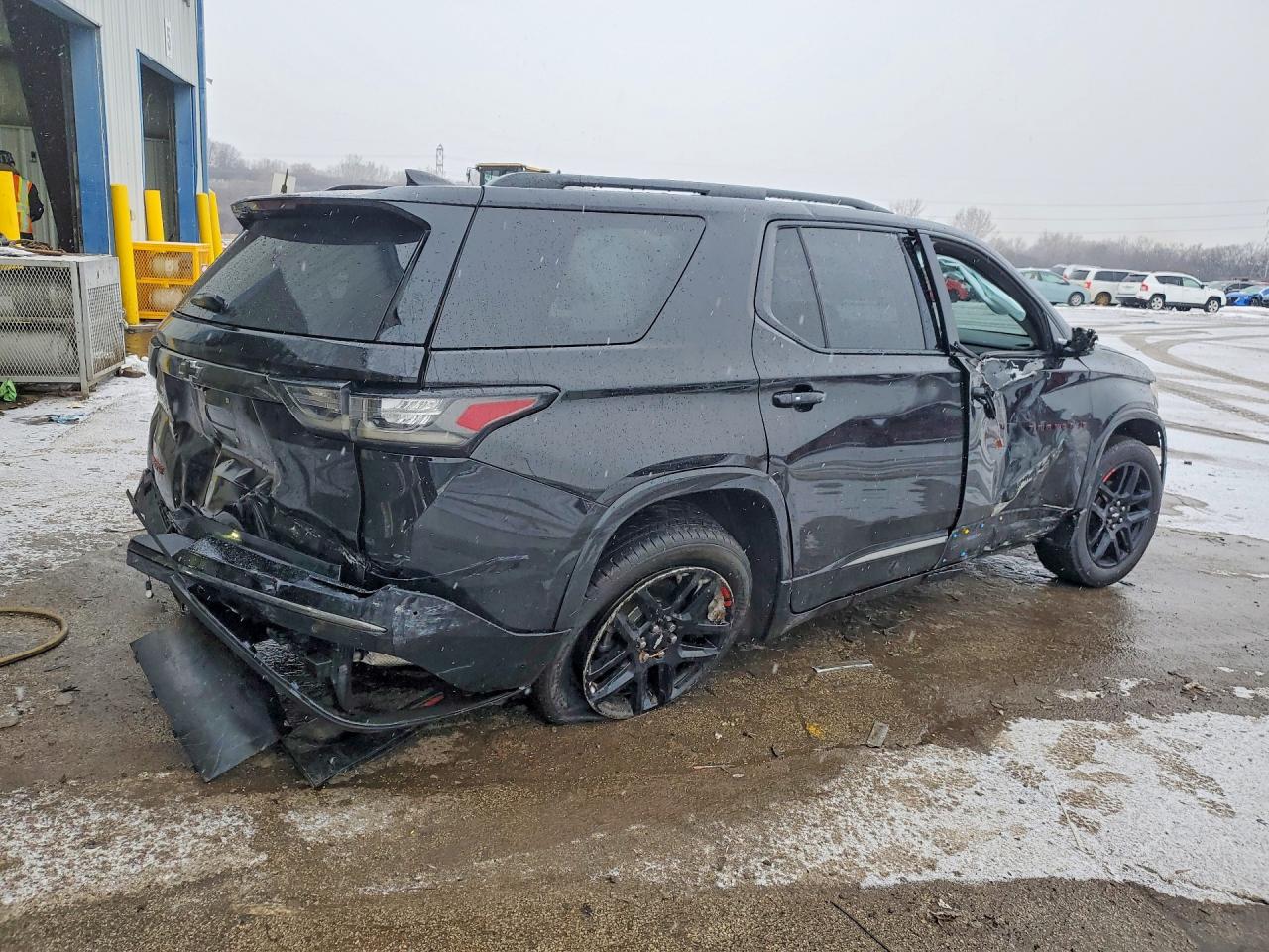 2019 CHEVROLET TRAVERSE PREMIER photo 3