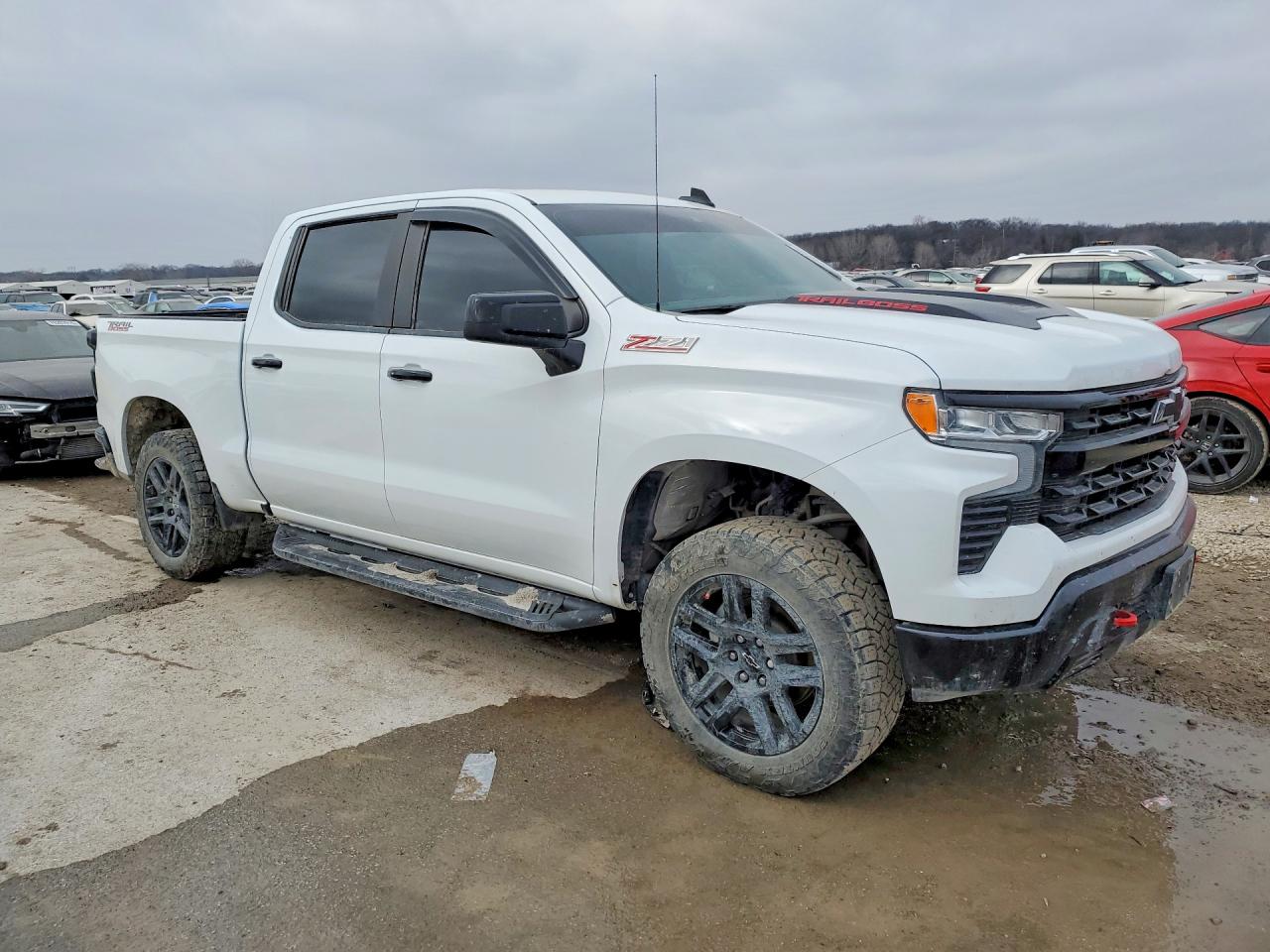 2024 CHEVROLET SILVERADO K1500 LT TRAIL BOSS photo 7