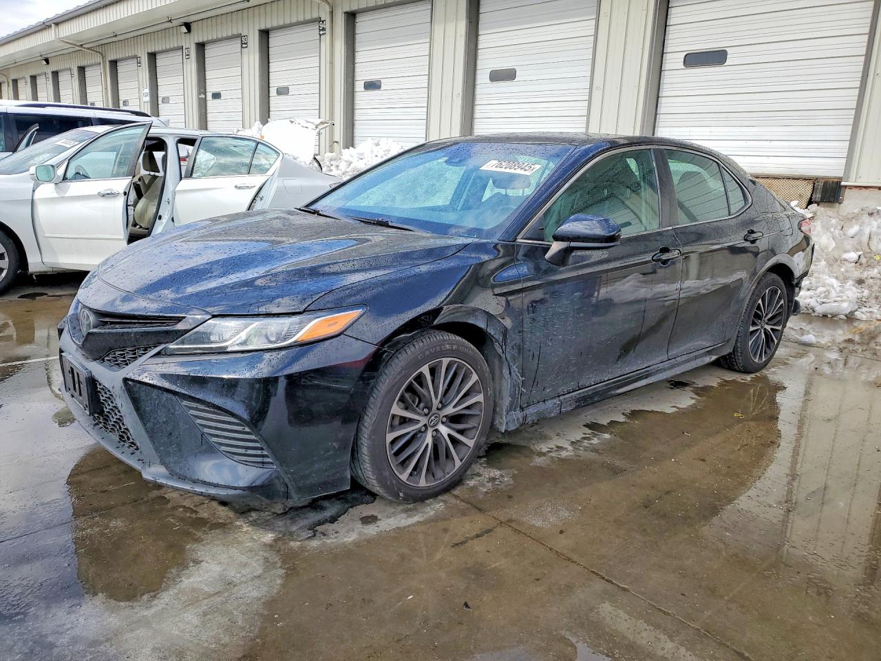 2020 TOYOTA CAMRY