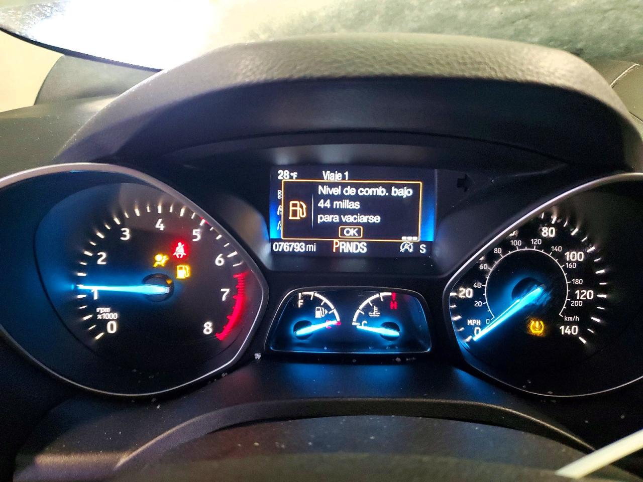 2017 FORD ESCAPE SE photo 17