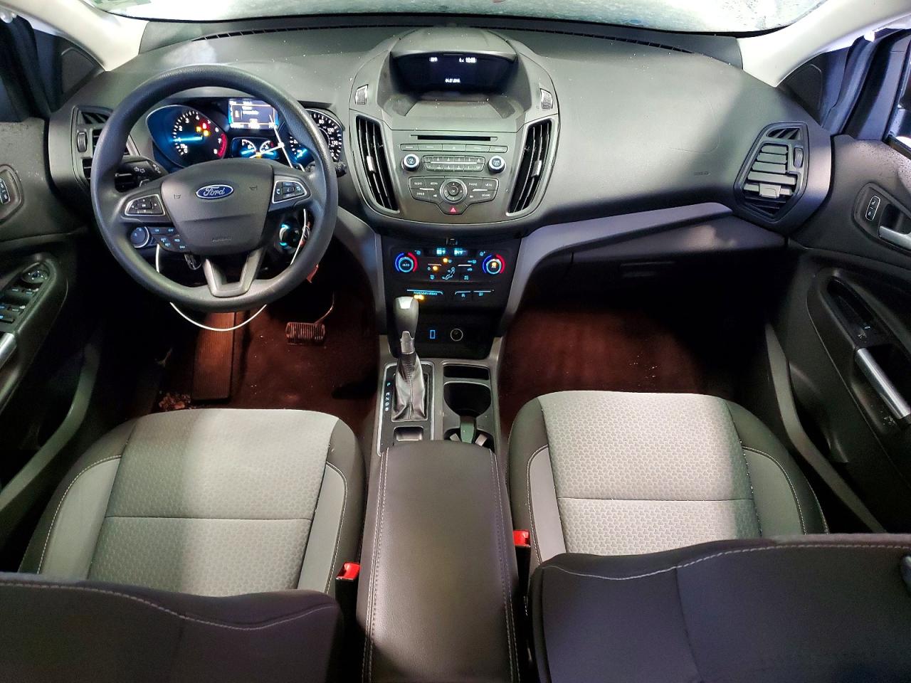 2017 FORD ESCAPE SE photo 15