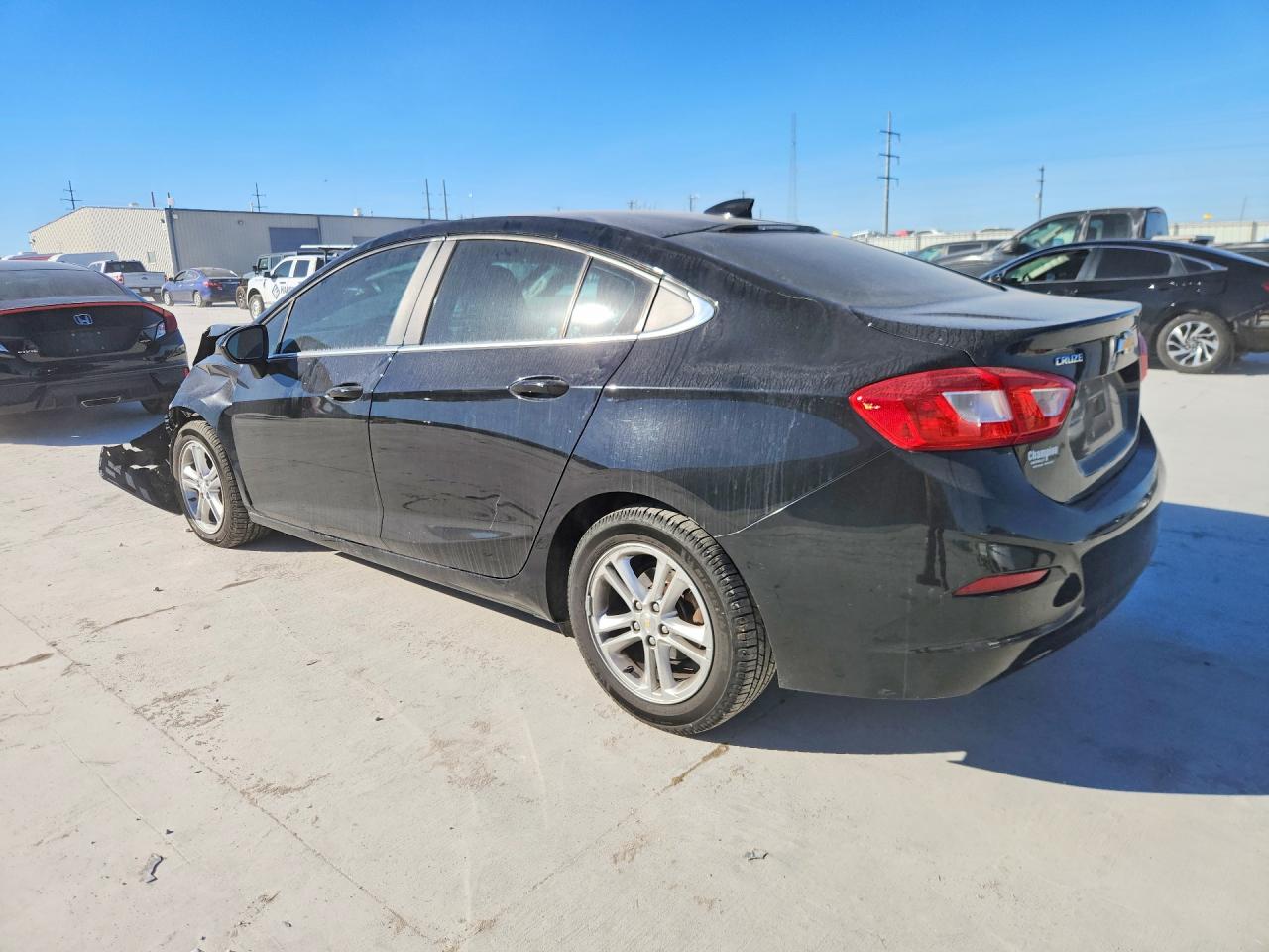 2016 CHEVROLET CRUZE LT photo 3
