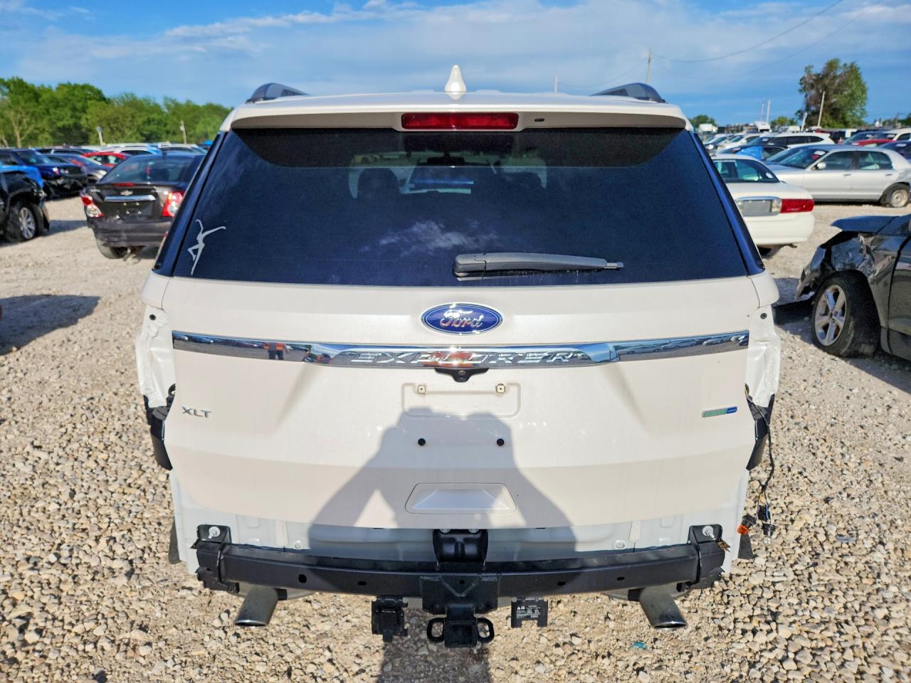 2016 FORD EXPLORER XLT photo 11