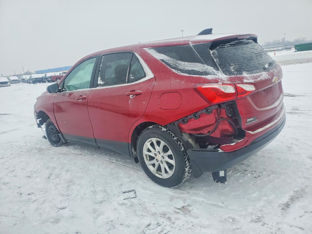 2020 CHEVROLET EQUINOX LT photo 2