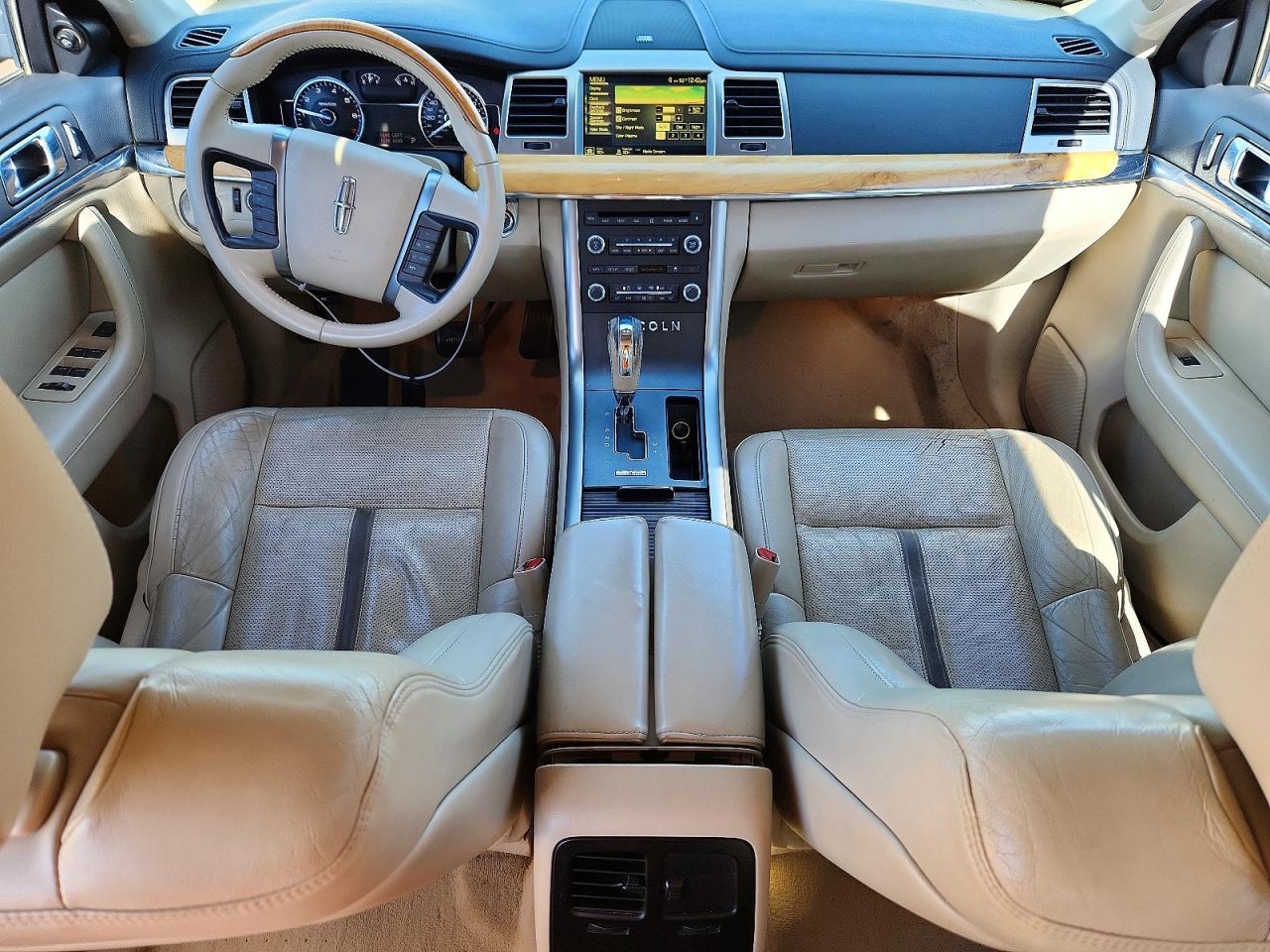 2009 LINCOLN MKS photo 8