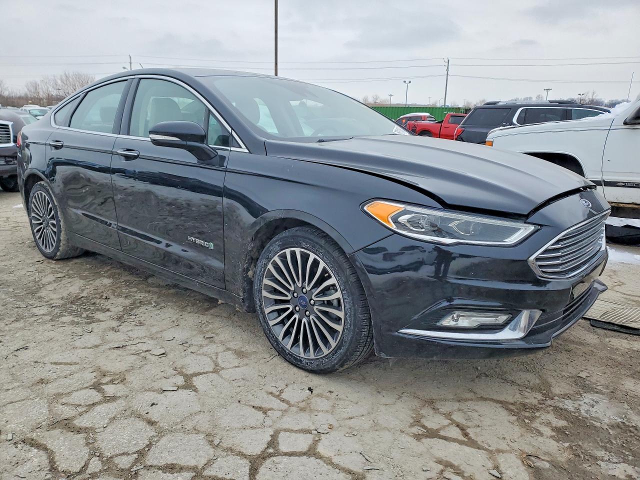 2018 FORD FUSION TITANIUM/PLATINUM HEV photo 4