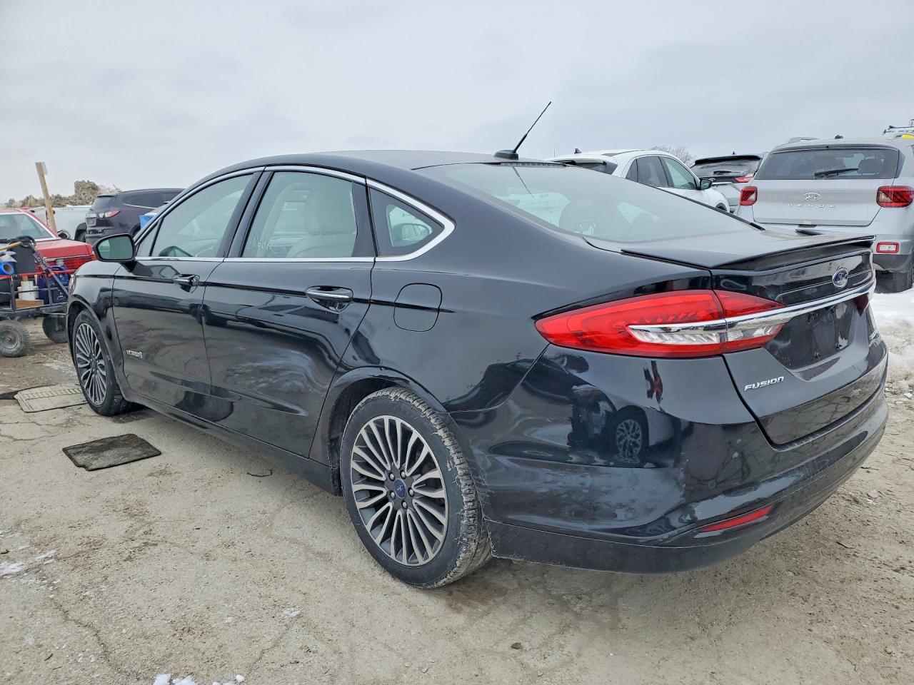 2018 FORD FUSION TITANIUM/PLATINUM HEV photo 2