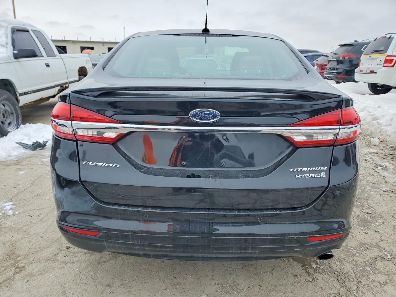 2018 FORD FUSION TITANIUM/PLATINUM HEV photo 6