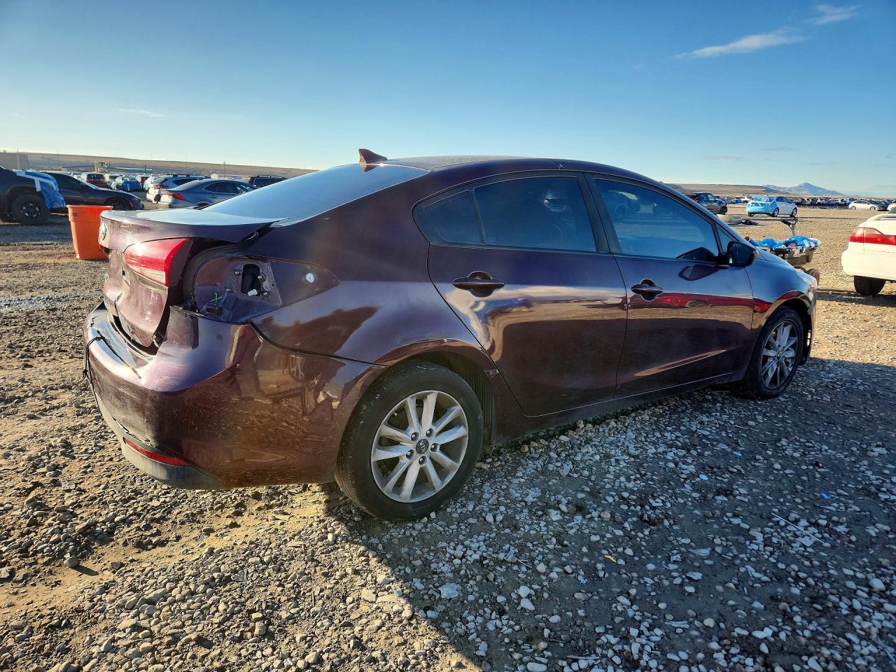 2017 KIA FORTE LX photo 5