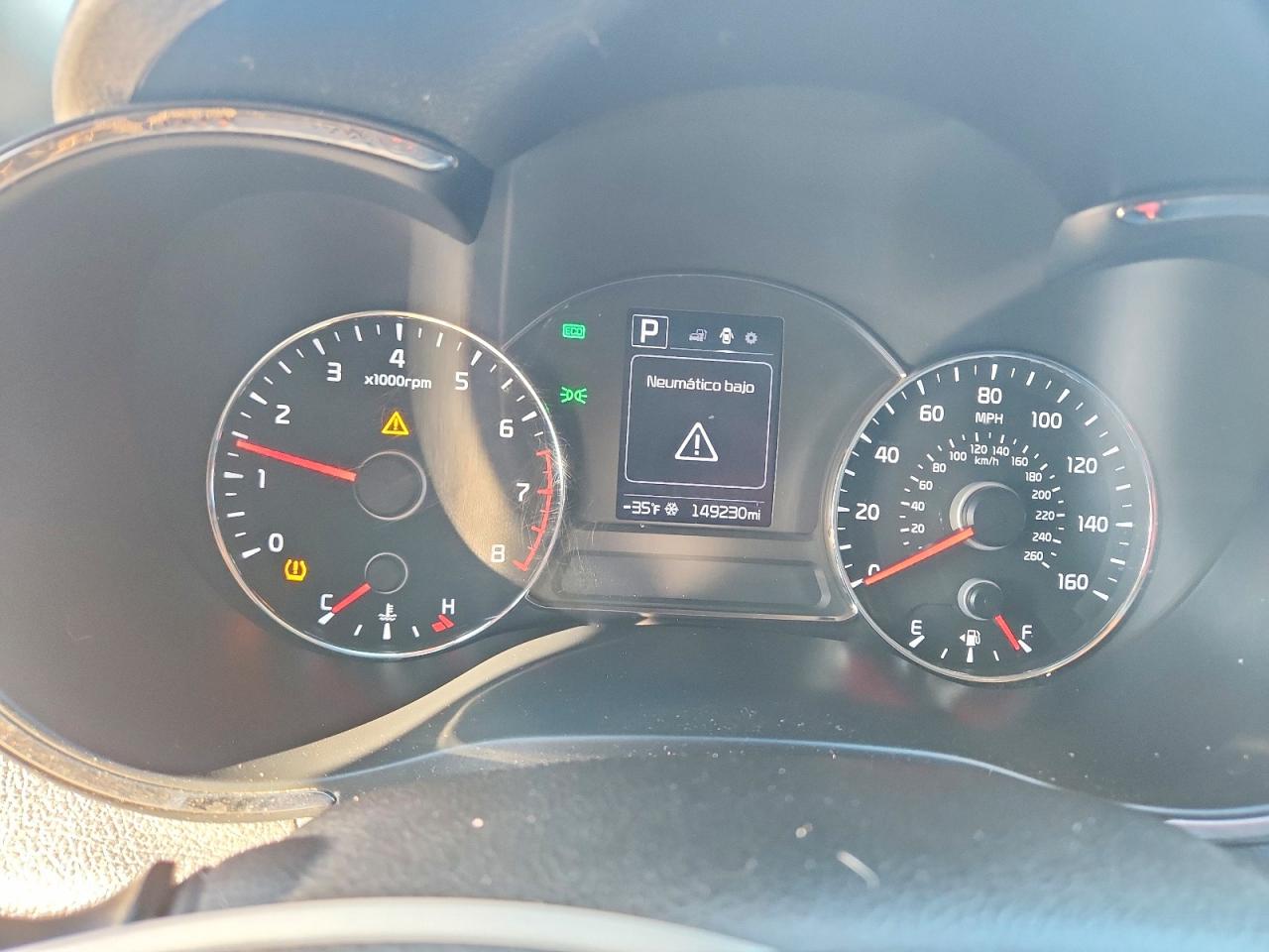 2017 KIA FORTE LX photo 17