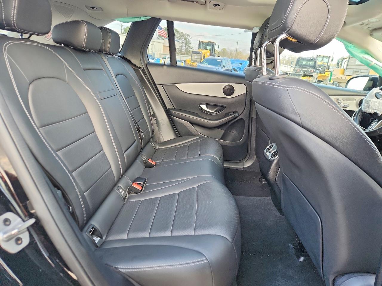 2022 MERCEDES-BENZ GLC 300 photo 11