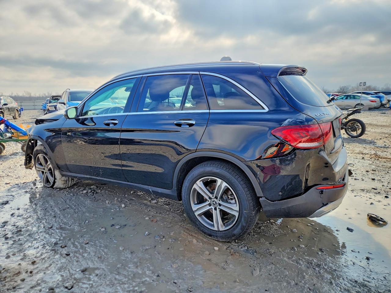 2022 MERCEDES-BENZ GLC 300 photo 2