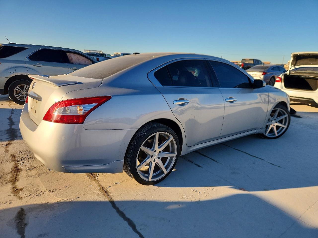 2011 NISSAN MAXIMA S photo 5