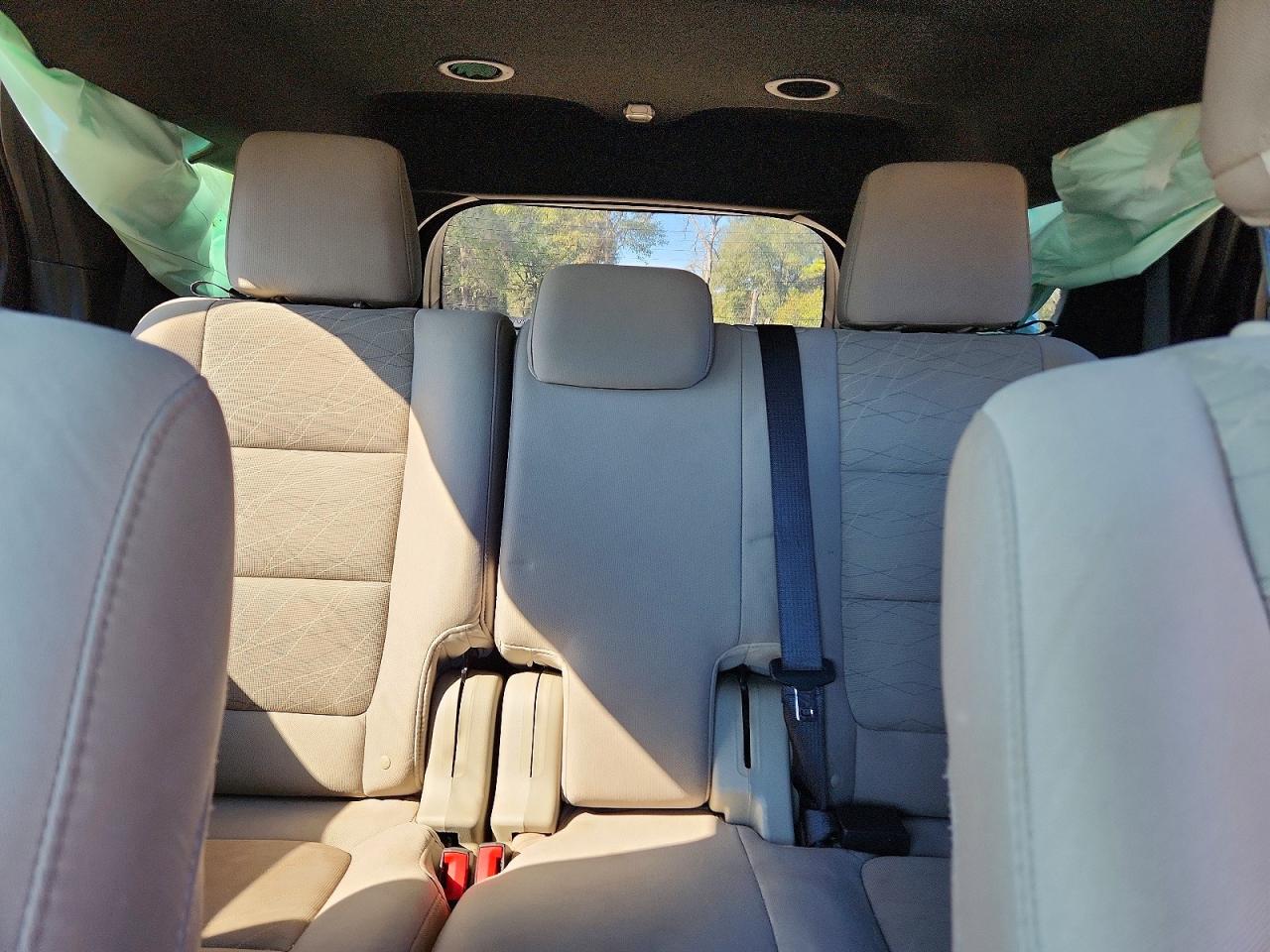 2013 FORD EXPLORER photo 19