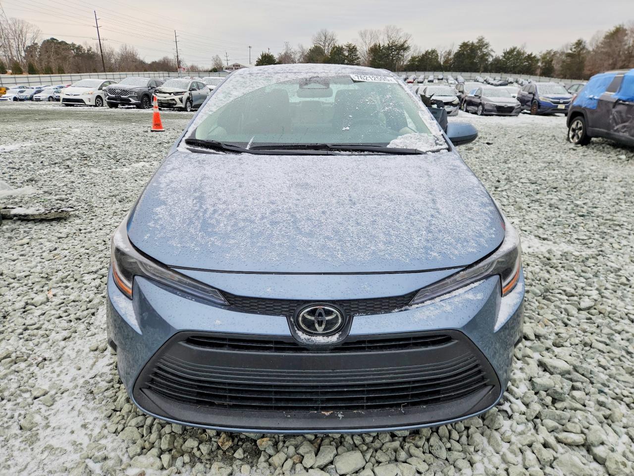 2025 TOYOTA COROLLA LE photo 5