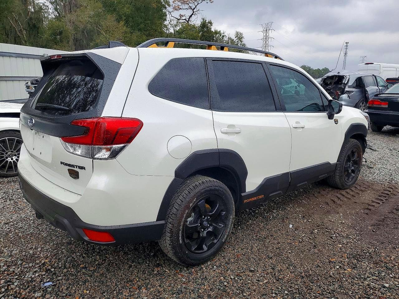 2025 SUBARU FORESTER WILDERNESS photo 5