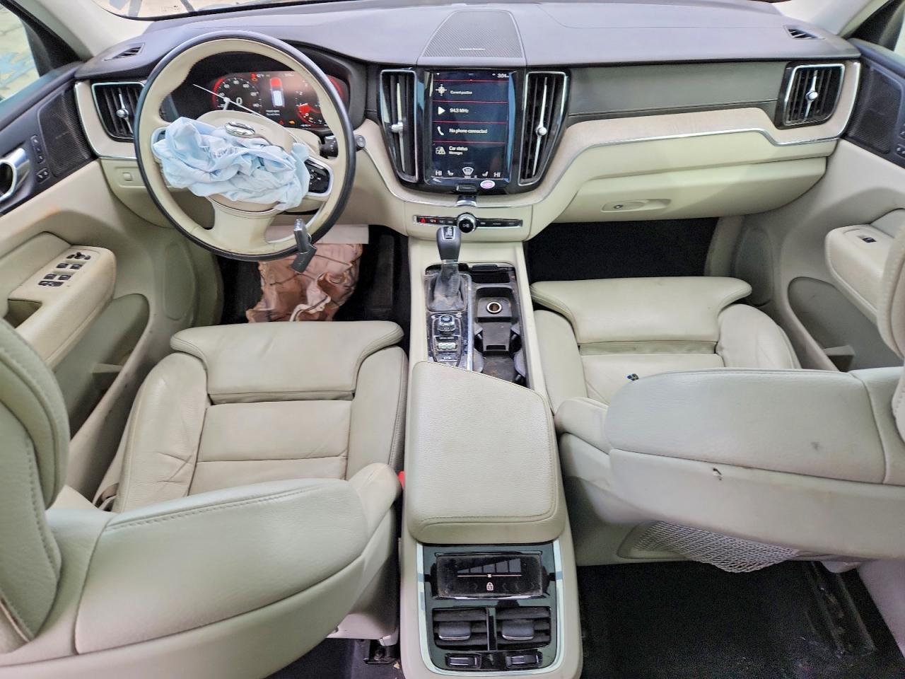 2020 VOLVO XC60 T5 INSCRIPTION photo 15