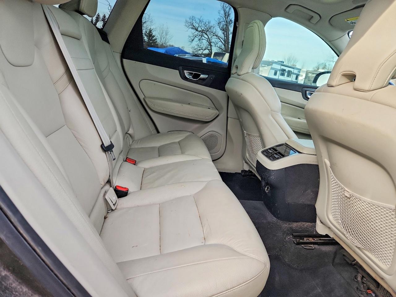 2020 VOLVO XC60 T5 INSCRIPTION photo 21