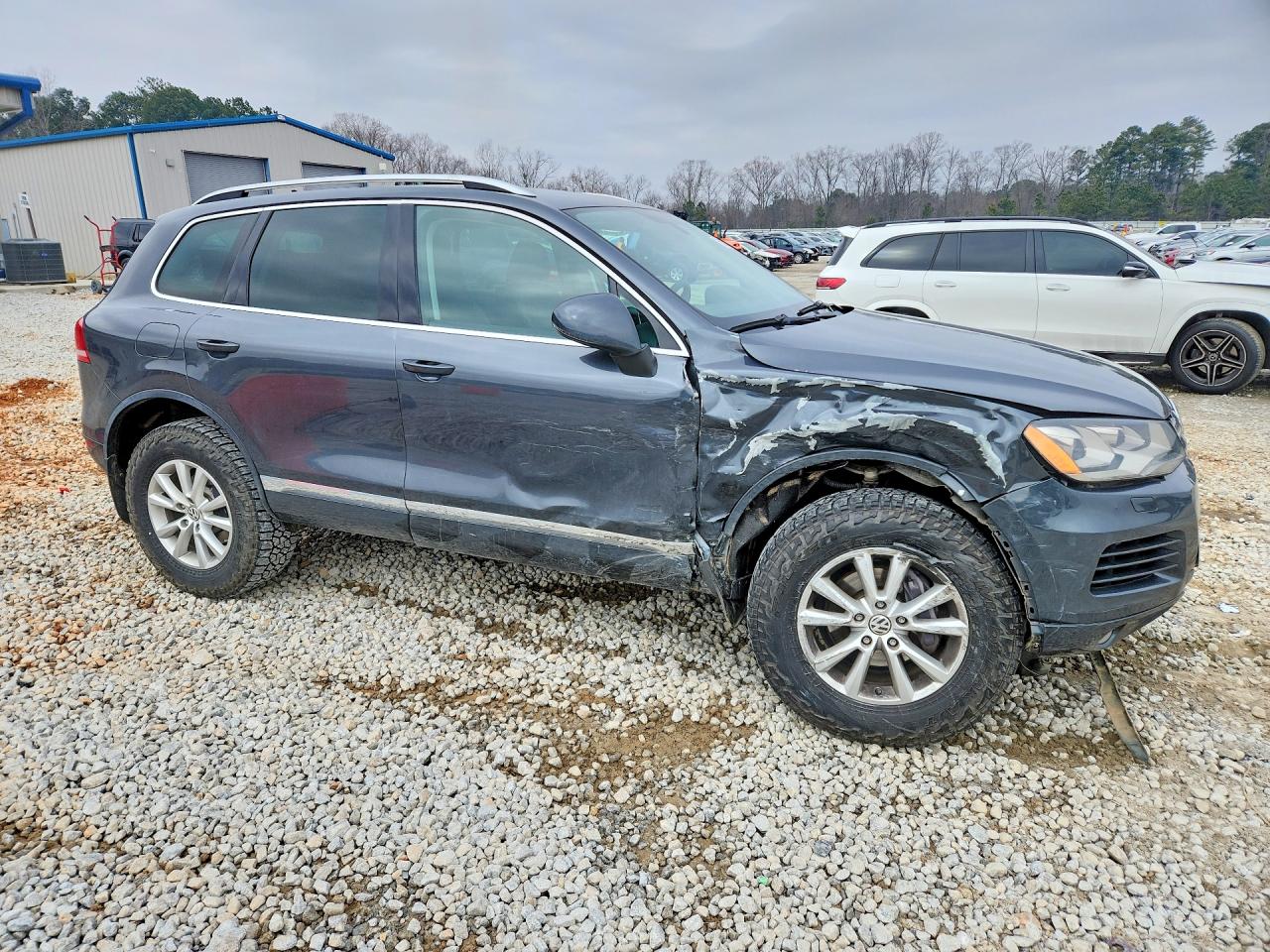 2014 VOLKSWAGEN TOUAREG V6 photo 7
