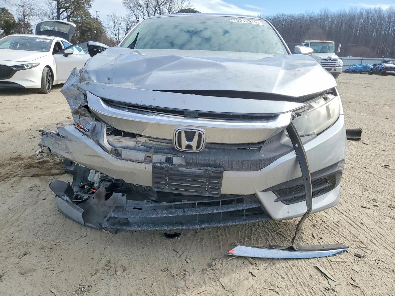 2016 HONDA CIVIC LX photo 9