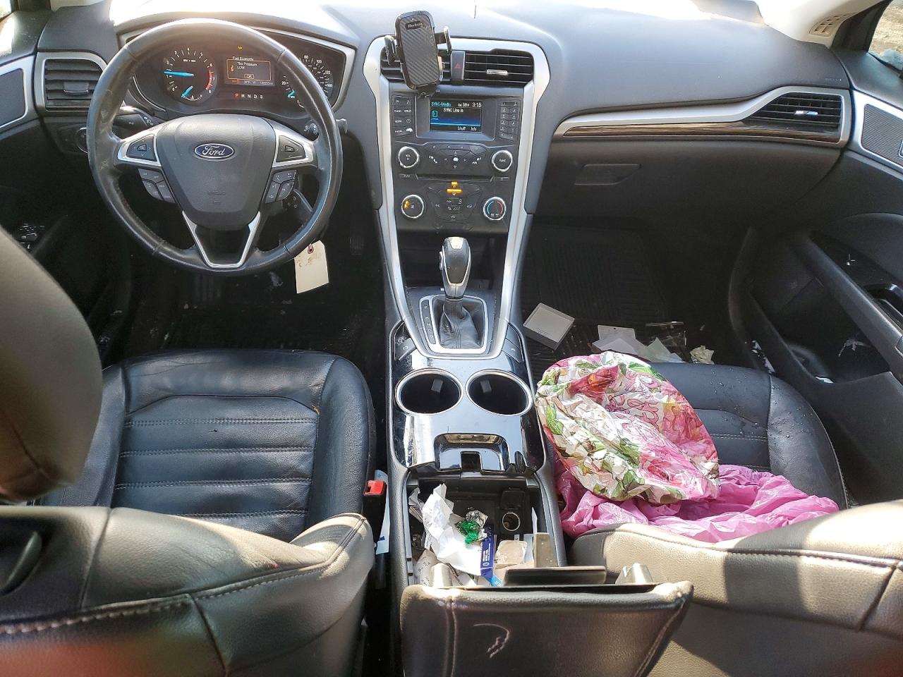 2013 FORD FUSION SE photo 22