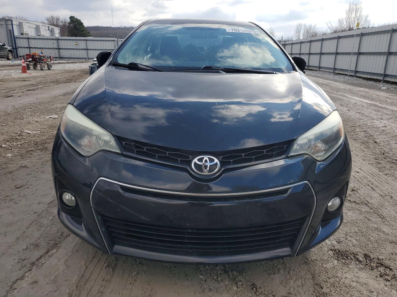 2016 TOYOTA COROLLA photo 5
