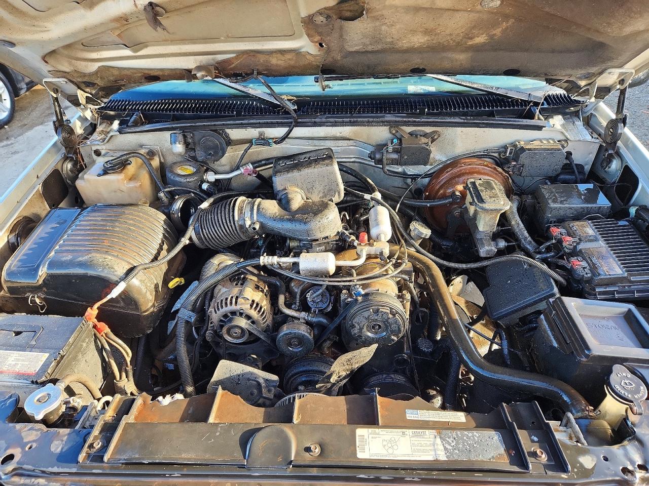 1996 CHEVROLET GMT-400 C1500 photo 31