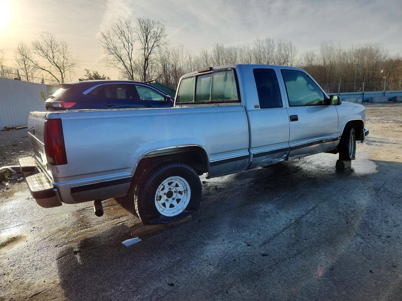 1996 CHEVROLET GMT-400 C1500 photo 7