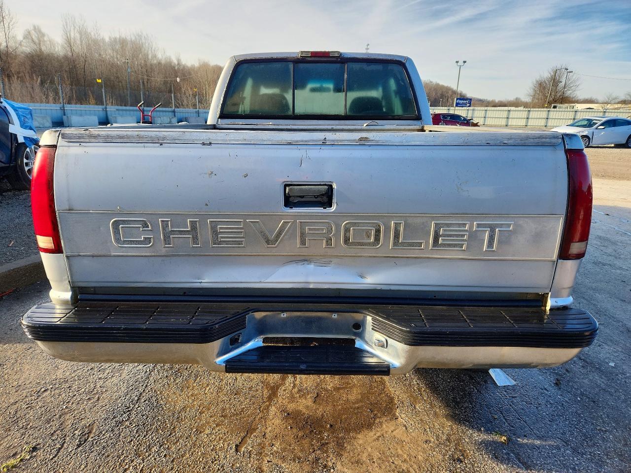 1996 CHEVROLET GMT-400 C1500 photo 16