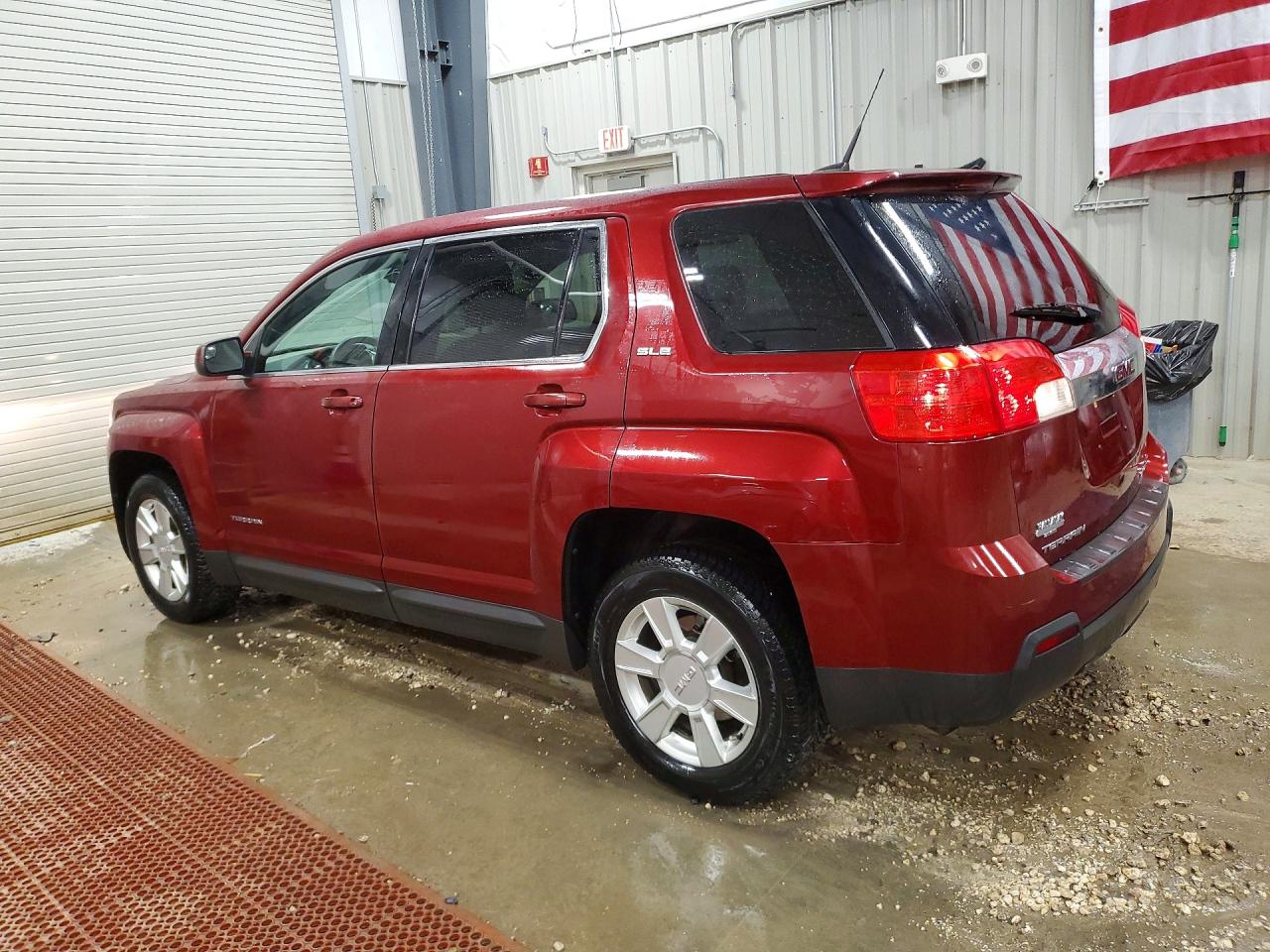 2012 GMC TERRAIN SLE photo 4