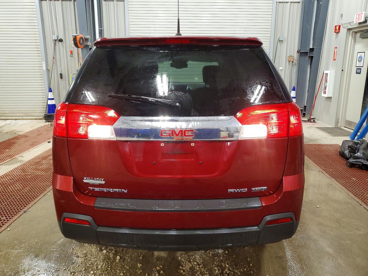 2012 GMC TERRAIN SLE photo 16