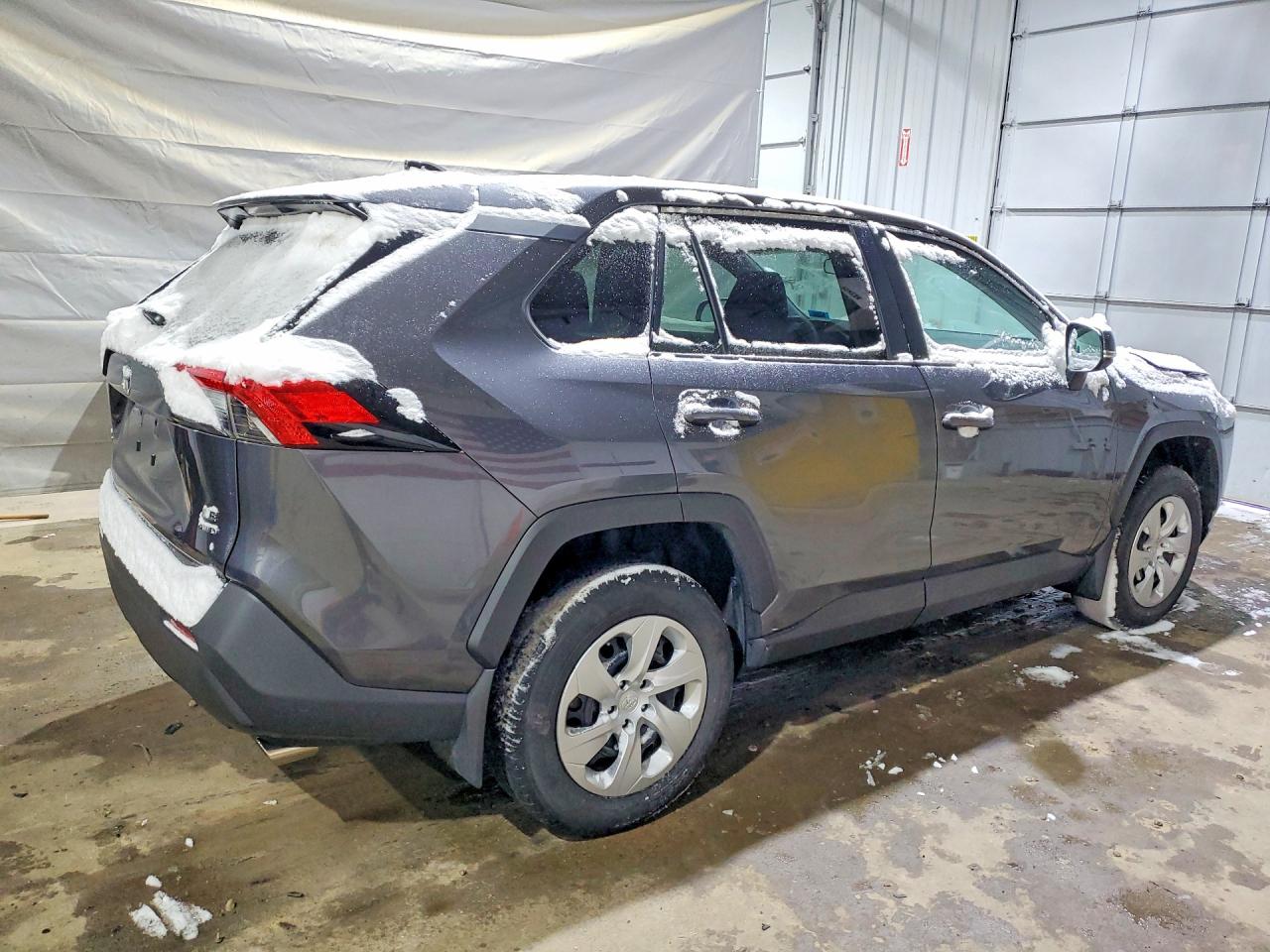 2024 TOYOTA RAV4 LE photo 7