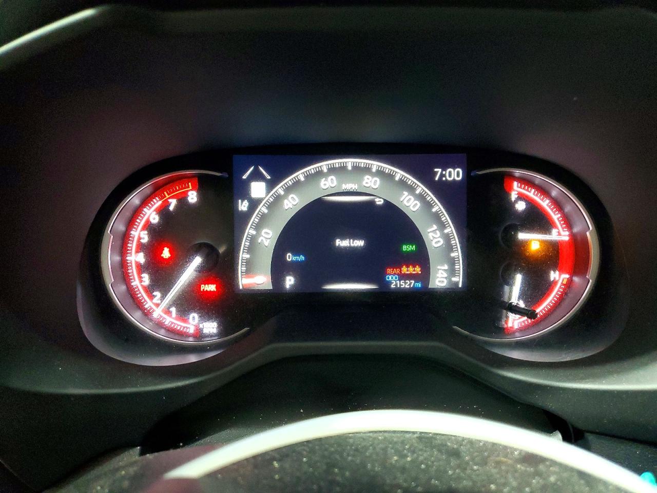 2024 TOYOTA RAV4 LE photo 25
