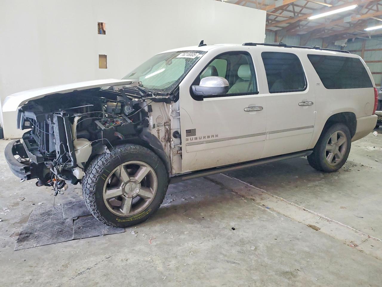 2011 CHEVROLET SUBURBAN