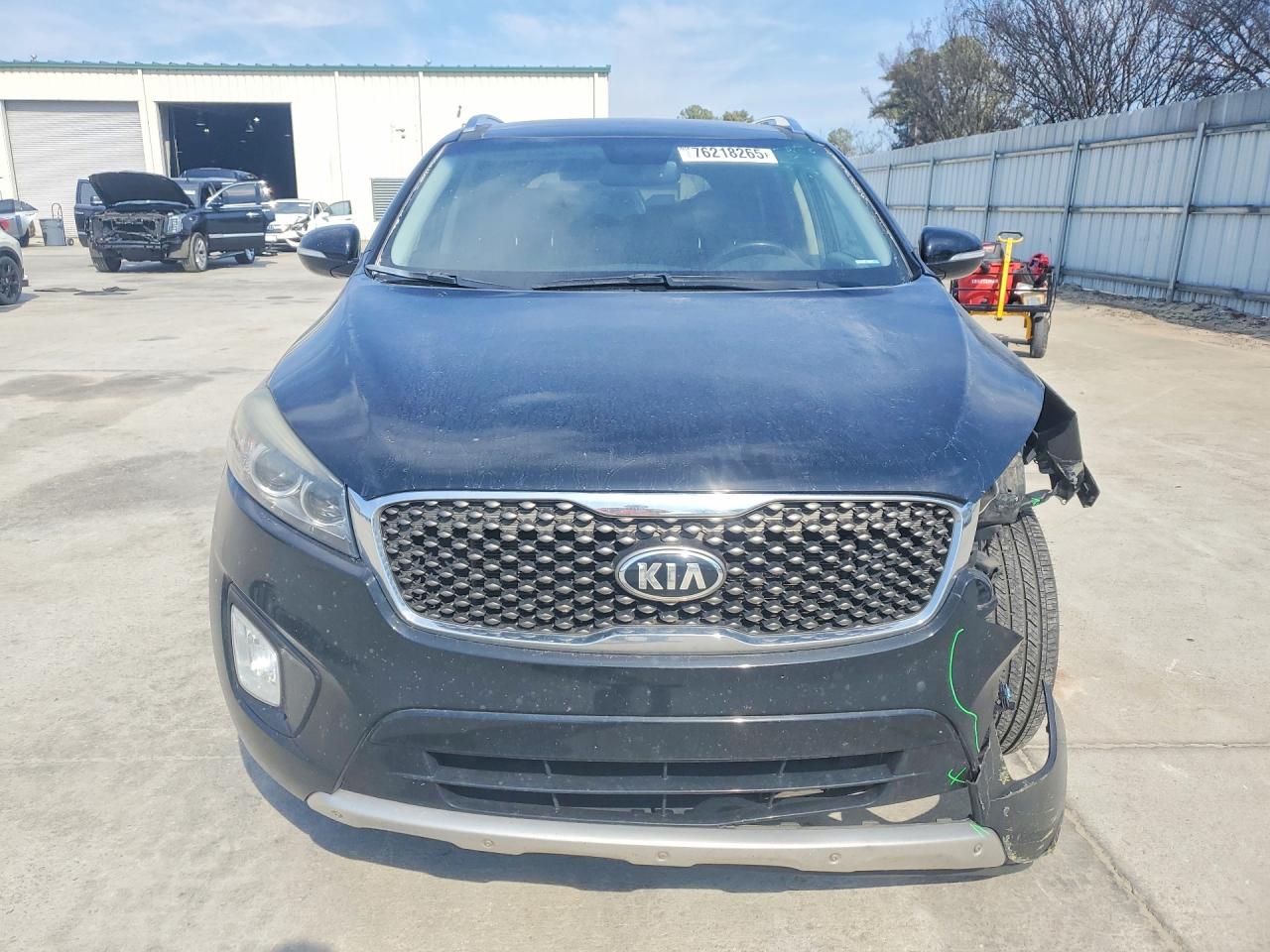 2017 KIA SORENTO SX photo 5