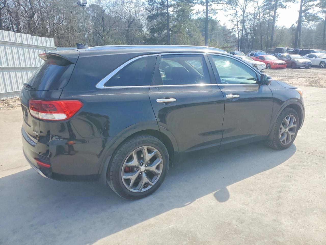 2017 KIA SORENTO SX photo 3